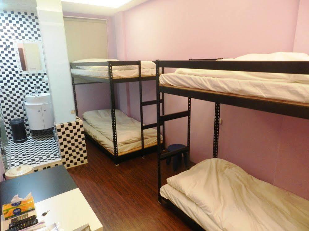 Feng Chia House Hostel Tajcshung Kültér fotó