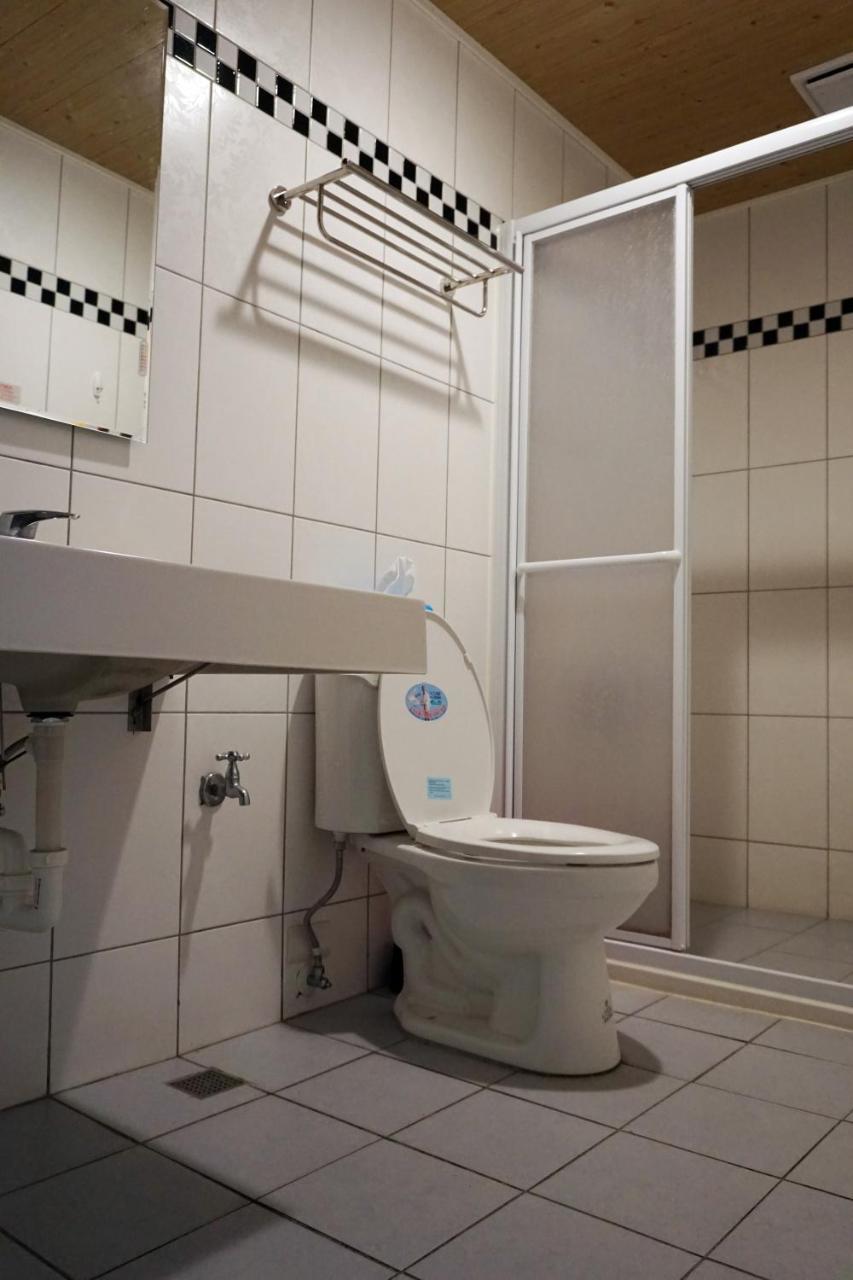 Feng Chia House Hostel Tajcshung Kültér fotó