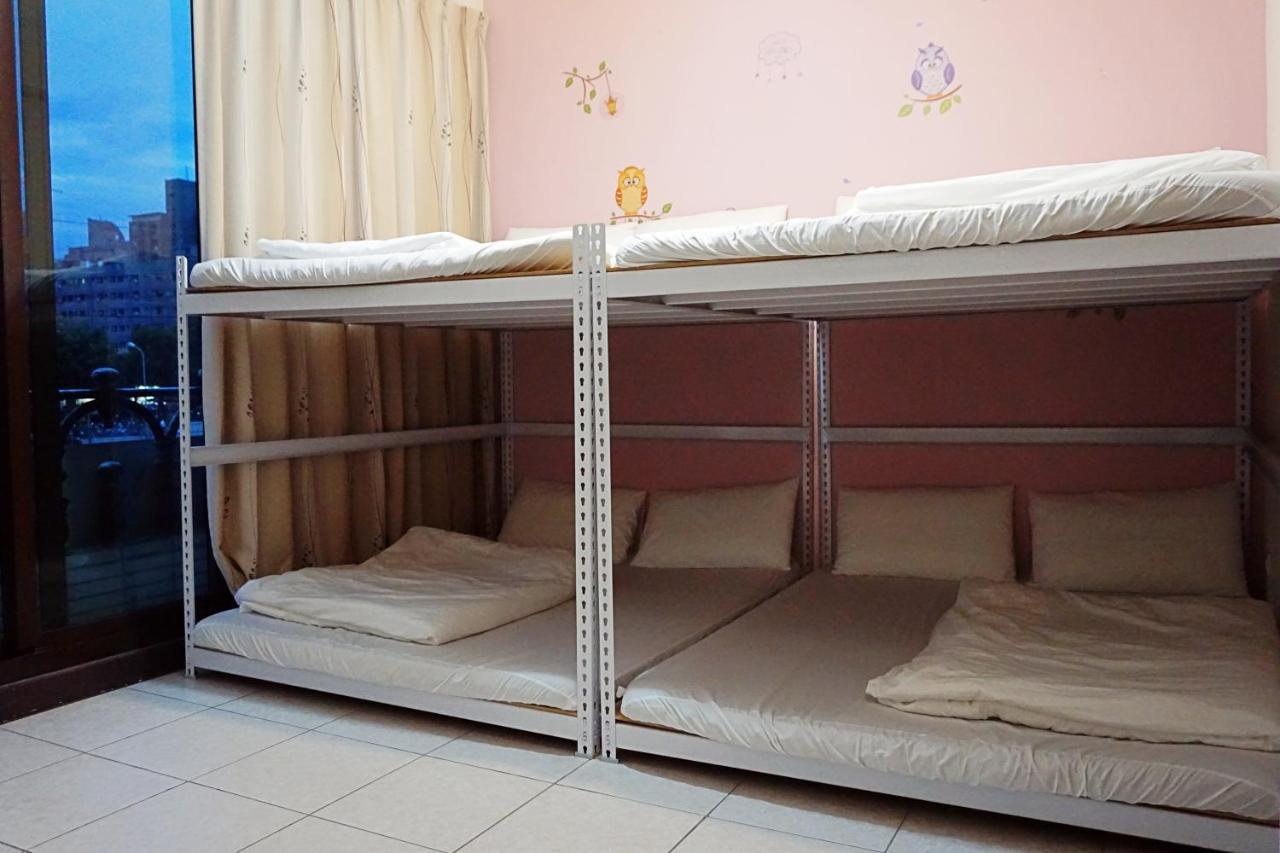 Feng Chia House Hostel Tajcshung Kültér fotó